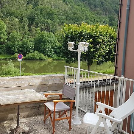فيلا Le Balcon Sur La Meuse Revin  المظهر الخارجي الصورة