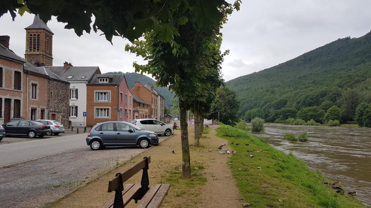 فيلا Le Balcon Sur La Meuse Revin  المظهر الخارجي الصورة